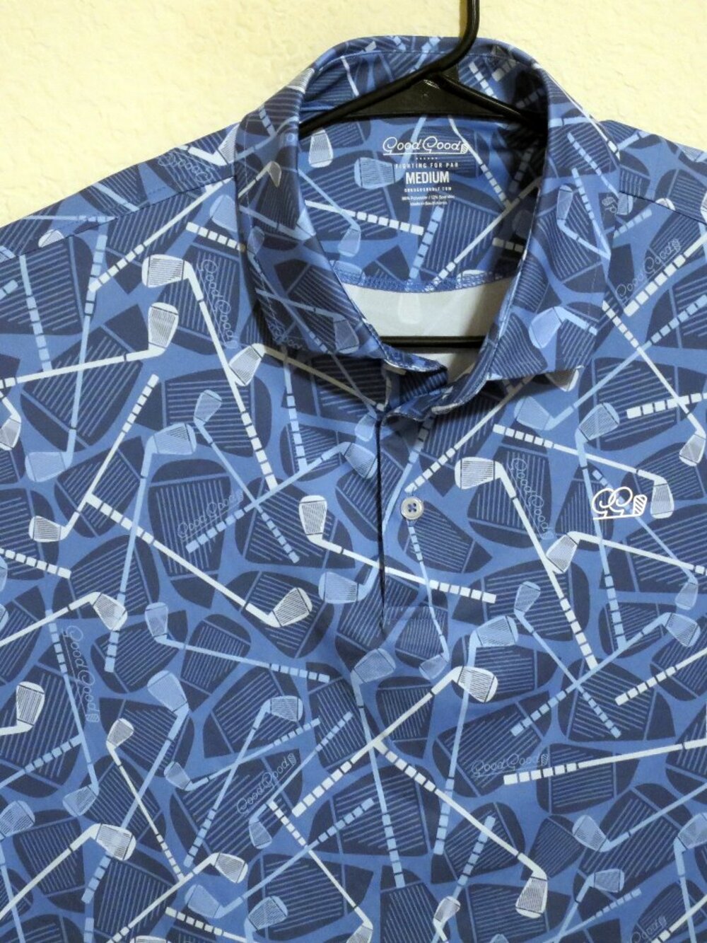 Good Good Shirt Mens Medium Short Sleeve Golf Performance Polo Blue White Clubs
